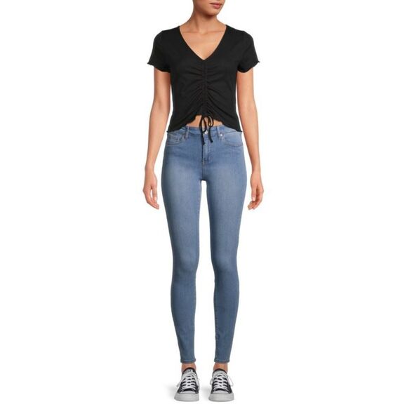 ✨ Antistar Ruched V-Neck Cropped T-Shirt✨ - Picture 1 of 6